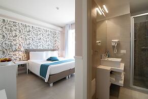Bianco Riccio Suite Hotel