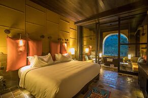 Legacy Yen Tu - MGallery