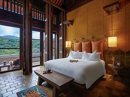 Legacy Yen Tu - MGallery