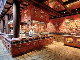 Legacy Yen Tu - MGallery