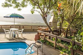 Casa com piscina e incrível vista