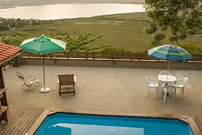 Casa com piscina e incrível vista