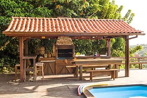 Casa com piscina e incrível vista