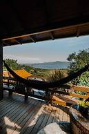 Casa com piscina e incrível vista