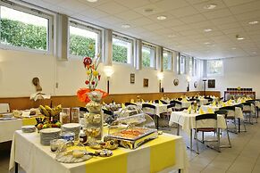 Am Spiegeln dialog.hotel.wien