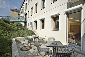 Am Spiegeln dialog.hotel.wien