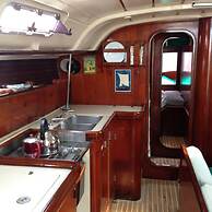 Yacht Yota Bellavita