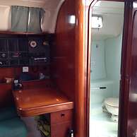 Yacht Yota Bellavita