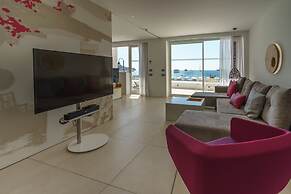 One Ibiza Suites