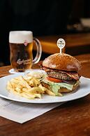 U Medvidku - Brewery Hotel