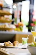 Novotel Qingdao New Hope Hotel