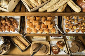 Novotel Qingdao New Hope Hotel