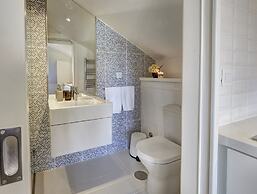 Porto Downtown Lovers Suites Bombarda 451