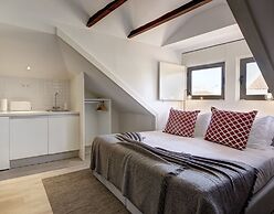 Porto Downtown Lovers Suites Bombarda 451