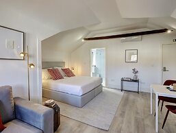 Porto Downtown Lovers Suites Bombarda 451