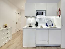 Porto Downtown Lovers Suites Bombarda 451