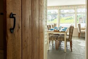 Bridgend House B & B