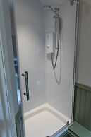 Bridgend House B & B