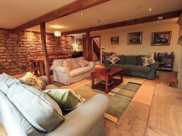 Usherwoods Barn