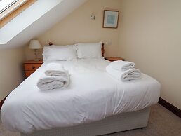 Whalebone Cottage at Broadings Farm