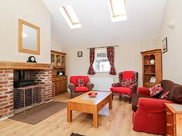 2 Pines Farm Cottages