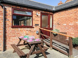 2 Pines Farm Cottages