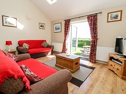 2 Pines Farm Cottages