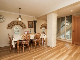 1 The Old Methodist Chapel