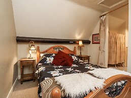 1 The Old Methodist Chapel