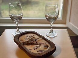 Red Rose Inn Bed & Breakfast