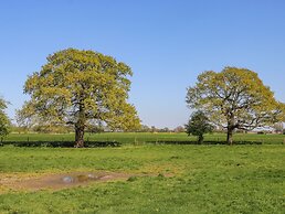 1 Pines Farm Cottages