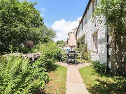 Tennant Cottage