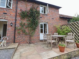 Bryn Howell Stables