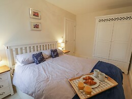 Clickety-clack Cottage