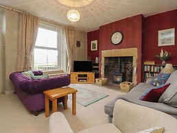 Canalside Cottage