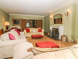 Hoath House