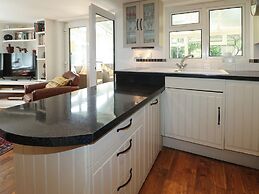 Woodend Annexe