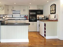 Woodend Annexe