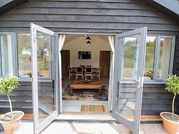 Whitehands Farm Barn