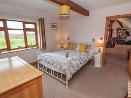 Lake View Cottage