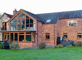 Lake View Cottage