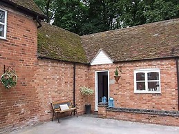 Finwood Cottage 1