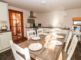 Blackburn Cottage Barn