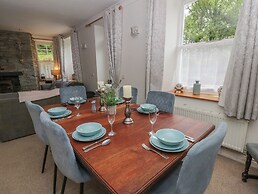 Teifi House