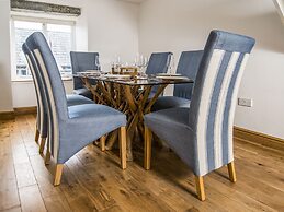 The Captain's Penthouse