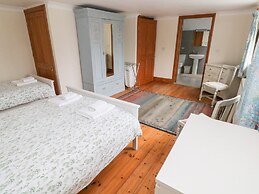 The Barn at Harrolds Farm