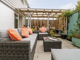 Chy Kerris, Carbis Bay