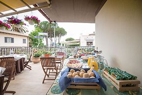 Malì Guest House & Terrace Bar