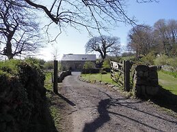 Butterdon Barn