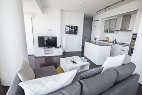 Sarkar Suites - Entertainment District